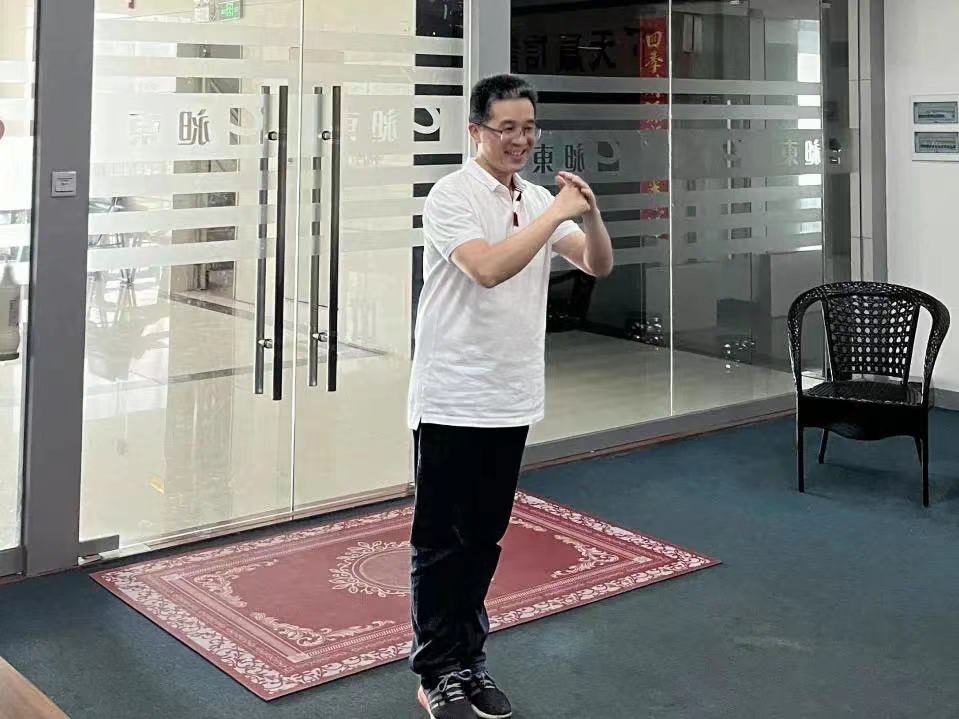 1657091653131917.jpg 1657091653131917.jpg